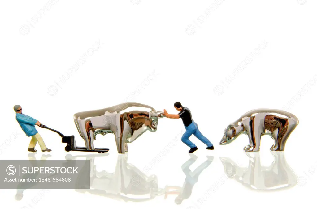 Two workers, miniature figures moving the stock market bull away on a lifting cart, symbolic image for stock exchange