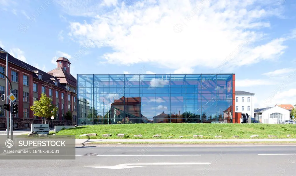 Technical University of Ilmenau, Roentgen Building with an experimental auditorium and a cafeteria, Ilmenau, Thuringia, Germany, Europe, PublicGround