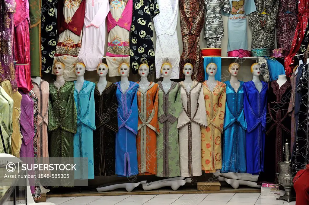 Textile business with mannequins in the souk of Taroudant, Morocco, Maghreb, North Africa, Africa