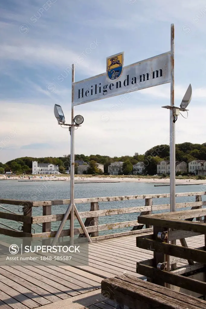 Pier, Heiligendamm, Bad Doberan, Baltic Sea, Mecklenburg-Western Pomerania, Germany, Europe