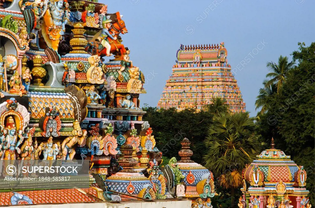 Srirangam temples, example of the old Drawidian architecture, Tiruchirappalli, Tamil Nadu, India, Asia