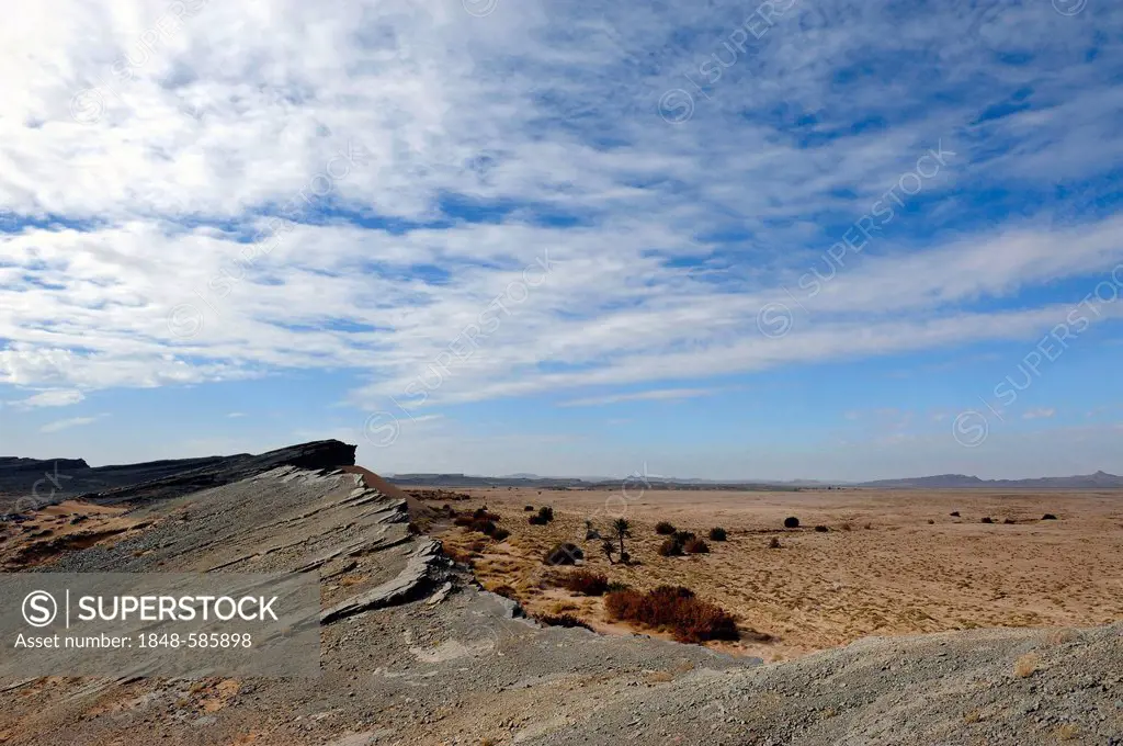 Desert landscape, road of the Kasbahs, southern Morocco, Morocco, Maghreb, North Africa, Africa