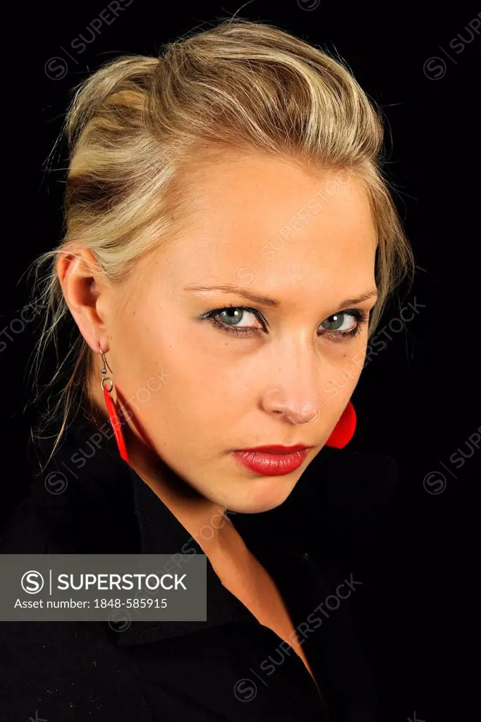 Young woman, vamp, angry, portrait
