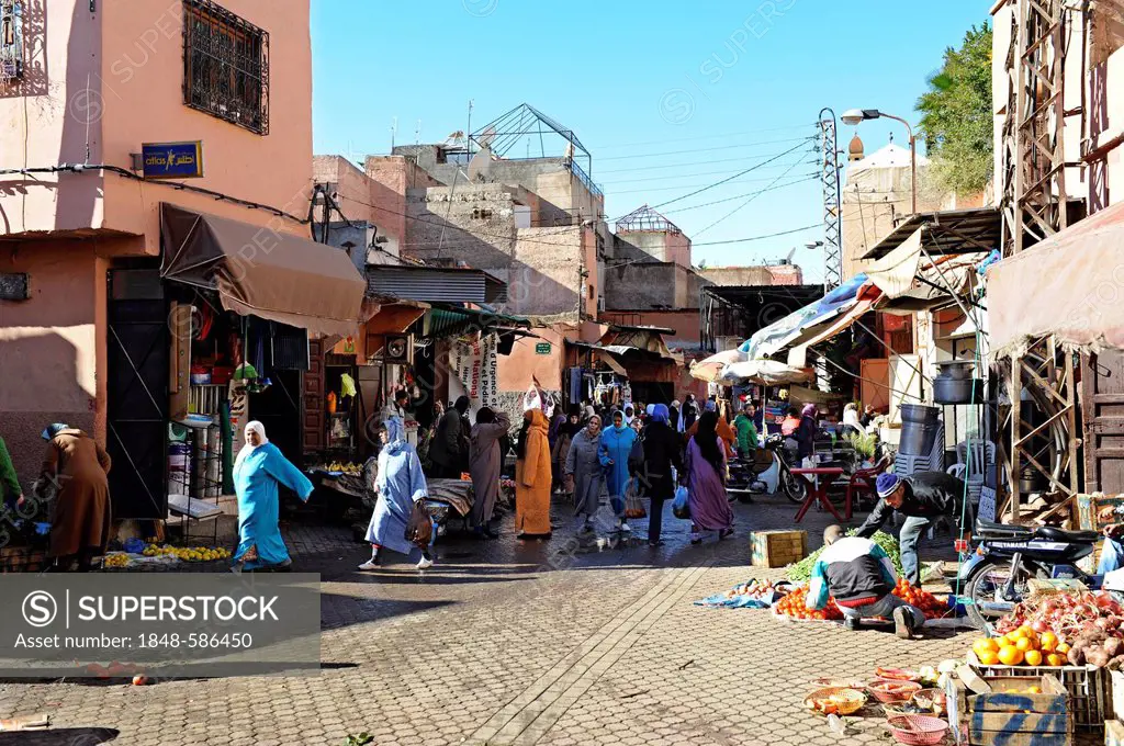 Street scene in the Medina or old town, Marrakesh, Morocco, Maghreb, North Africa, Africa