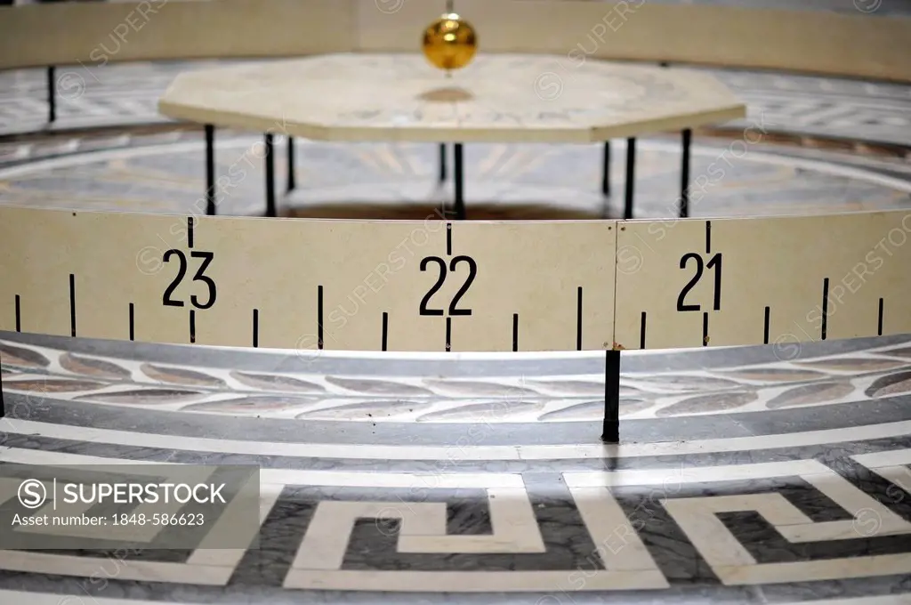 Foucault's Pendulum for the empirical proof of the Earth's rotation, National Hall of Fame Panthéon, Montagne Sainte-Genevieve, Paris, France, Europe