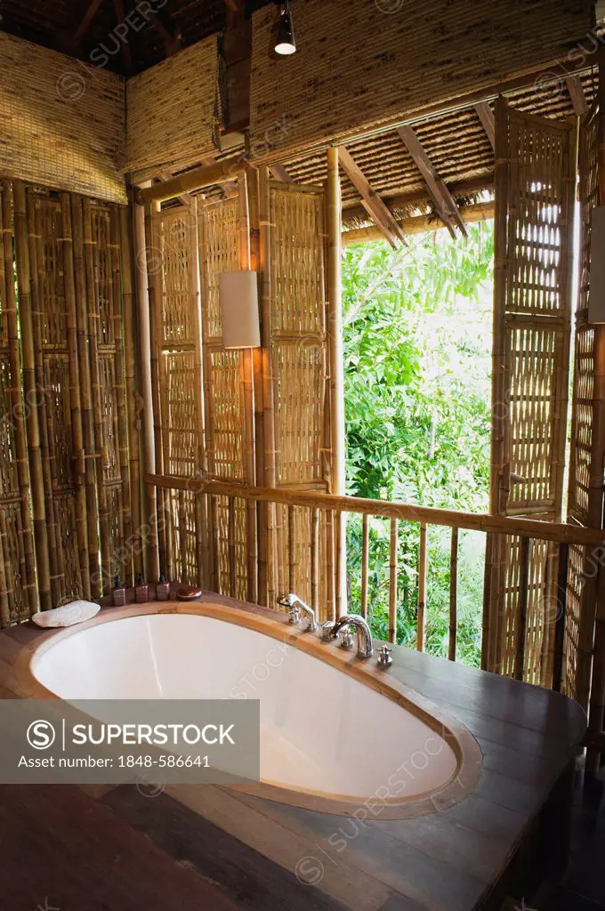 Bathroom in a luxury bungalow, luxury hotel, Six Senses Resort, Koh Yao Noi island, Phang Nga, Thailand, Southeast Asia, Asia
