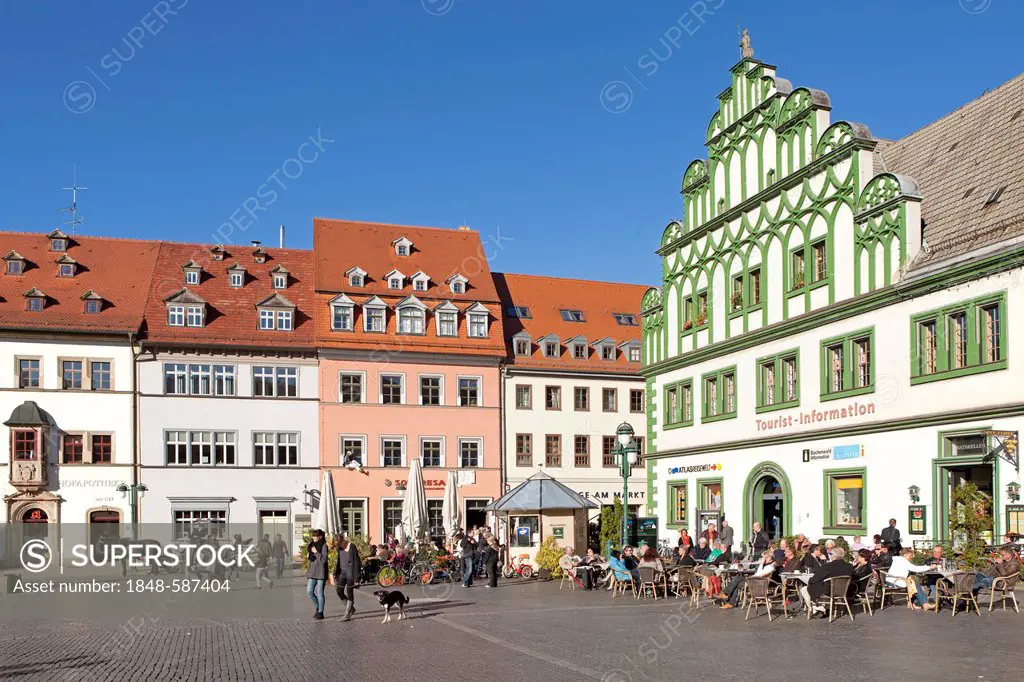 Marktplatz square with Weimar Stadthaus, right, Weimar, Thuringia, Germany, Europe, PublicGround