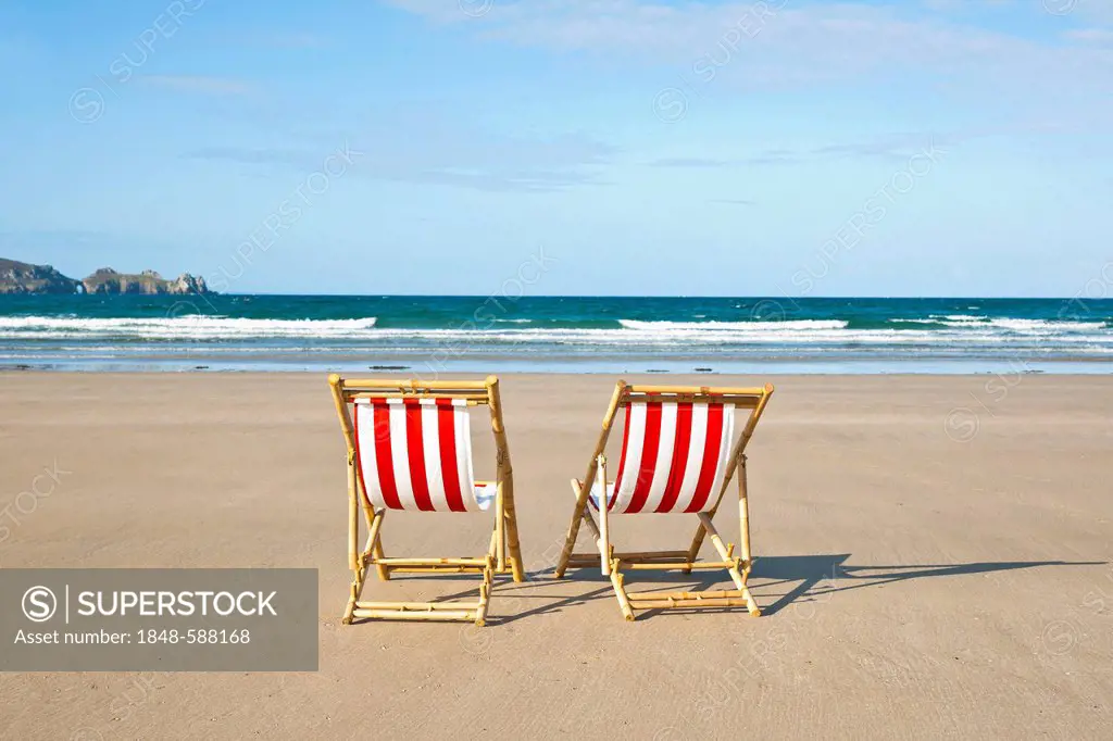 Two empty deck chairs on the beach, Camaret-sur-Mer, Finistere, Brittany, France, Europe