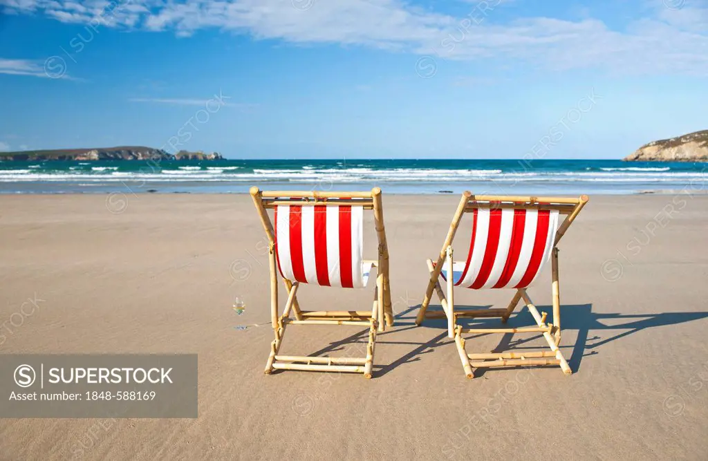 Two empty deck chairs on the beach, Camaret-sur-Mer, Finistere, Brittany, France, Europe