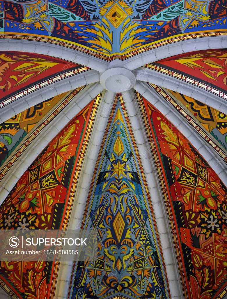 Painted ceiling of the dome, interior view, Almudena Cathedral, Santa María la Real de La Almudena Cathedral, Madrid, Spain, Europe