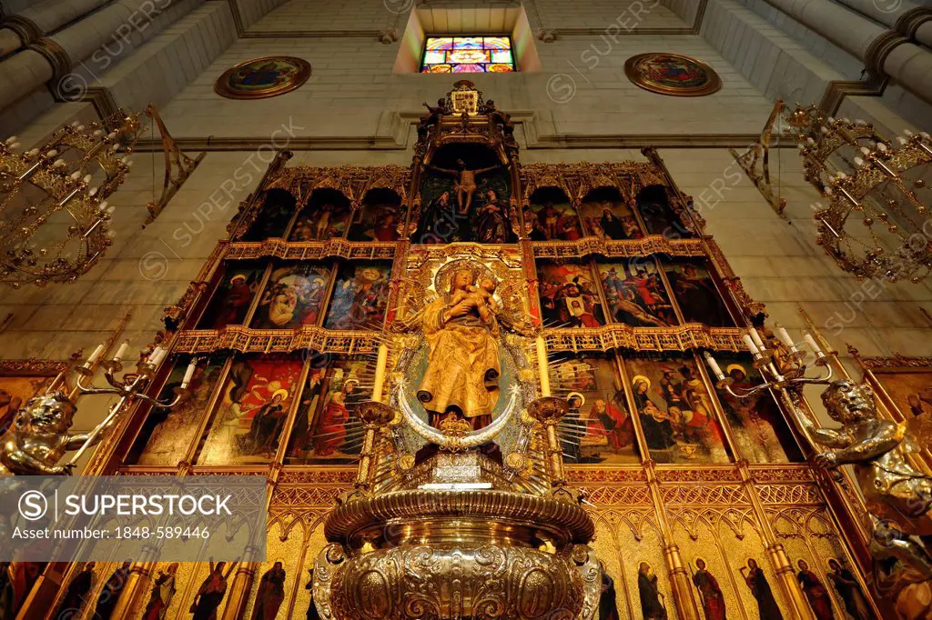 Altar, Holy Mary, interior view, Almudena Cathedral, Santa María la Real de La Almudena Cathedral, Madrid, Spain, Europe