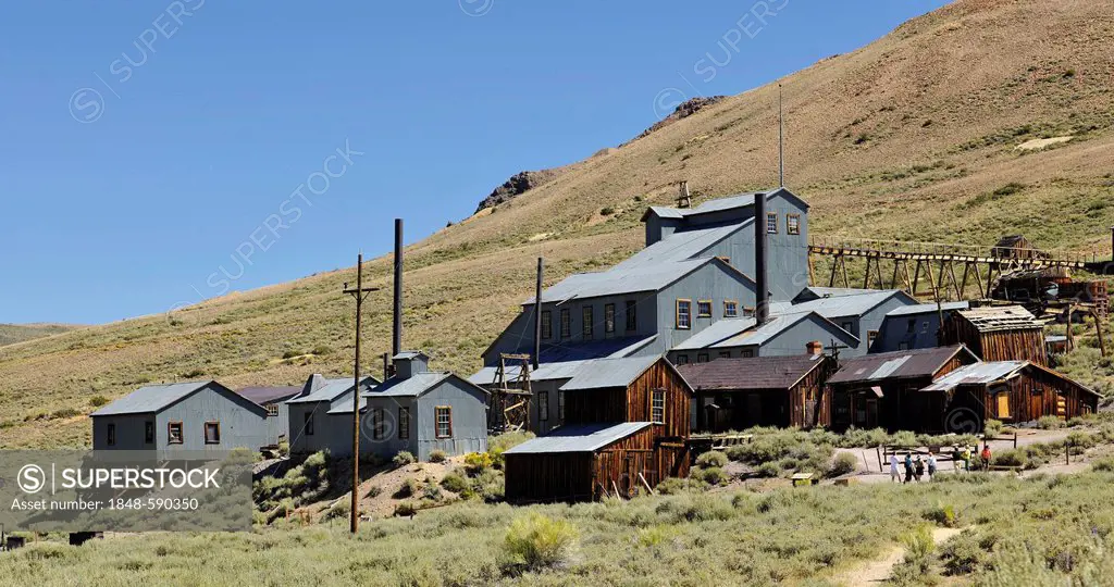 Standard Stamp Mill, mine and mine buildings, mine, ghost town of Bodie, a former gold mining town, Bodie State Historic Park, California, United Stat...