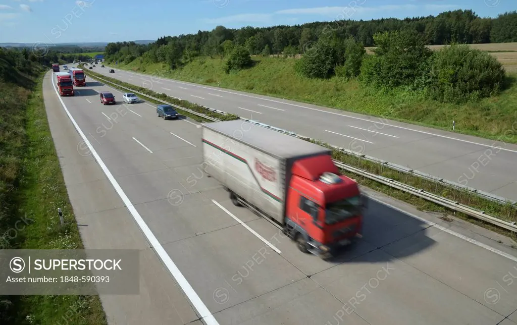 Traffic on Autobahn 4 motorway near Frankenberg, Saxony, Germany, Europe
