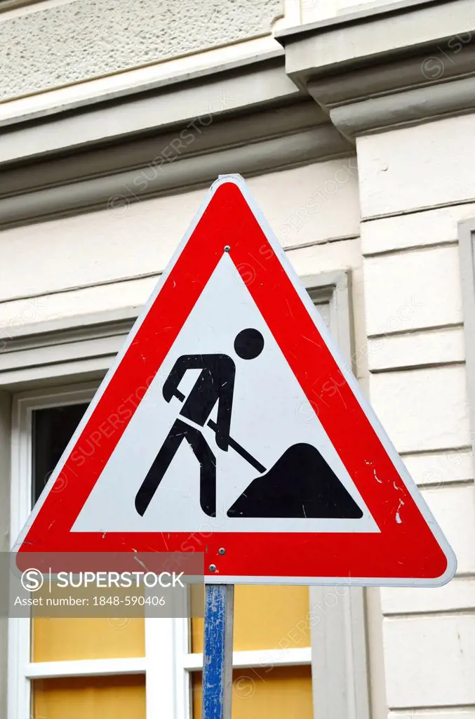Warning sign for a construction site, historic town centre, Duesseldorf, North Rhine-Westphalia, Germany, Europe