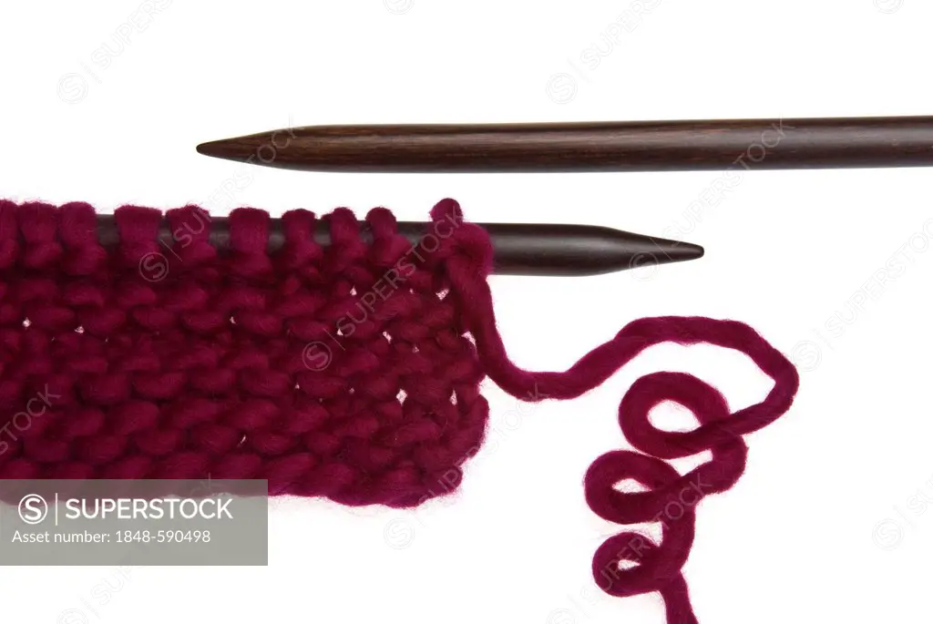 Knitting needles and wool