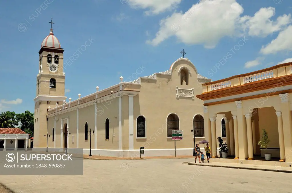 Church of Iglesia del Santísimo Salvador, Bayamo, Cuba, Caribbean