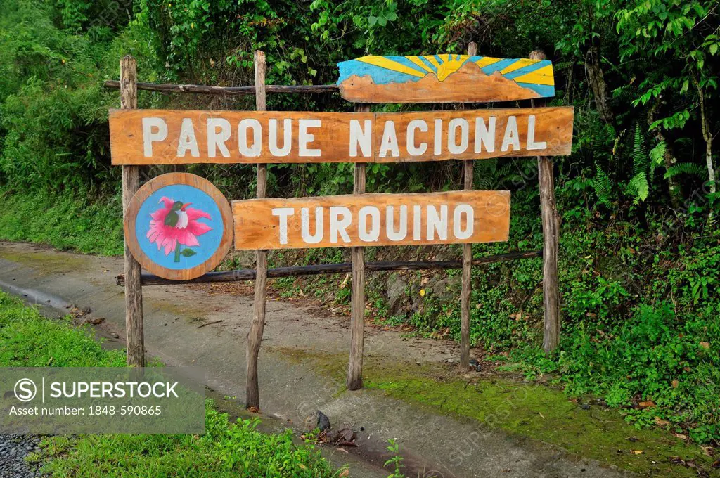 Sign at the entrance to the Parque Nacional Turquino national park in the Sierra Maestra, near Bartholomé Masó, Cuba, Caribbean