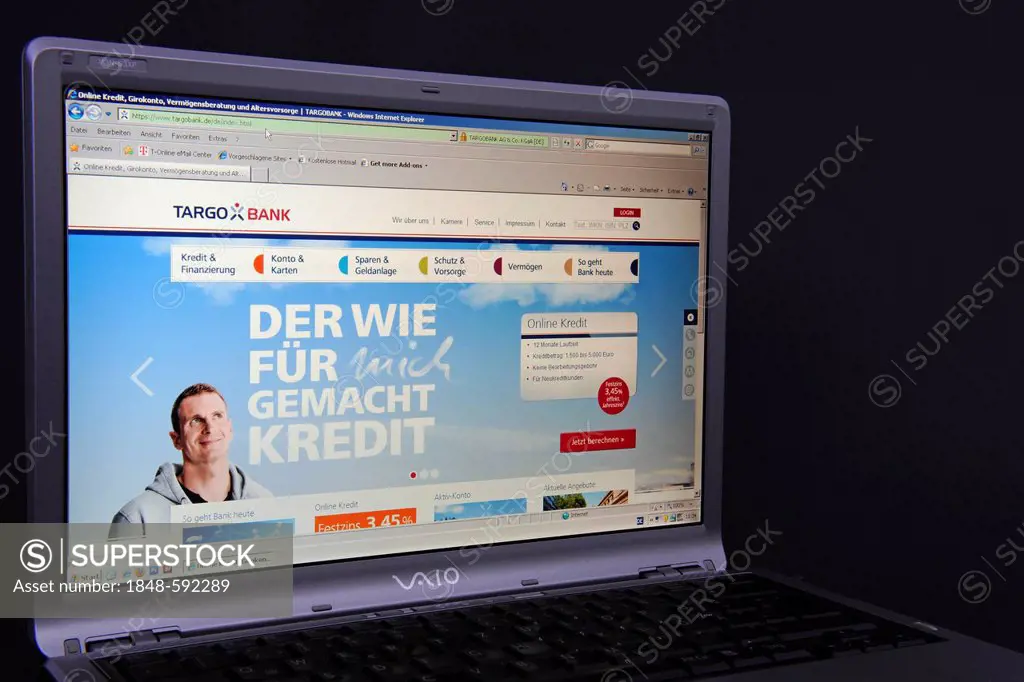 Website, Targobank webpage on the screen of a Sony Vaio laptop