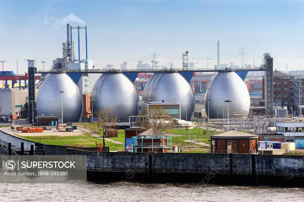 Koehlbrandhoeft sewage treatment plant in Steinwerder, Hamburg, Germany, Europe