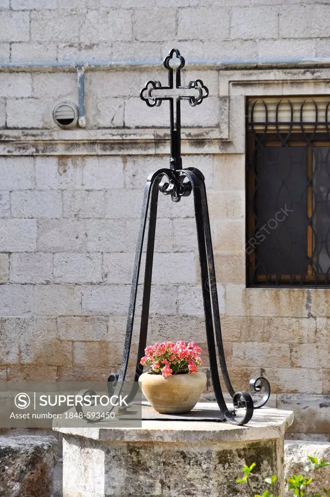 Cross at the Church of the Transfiguration, Mount Tabor, Israel, Middle East, Southwest Asia, Asia
