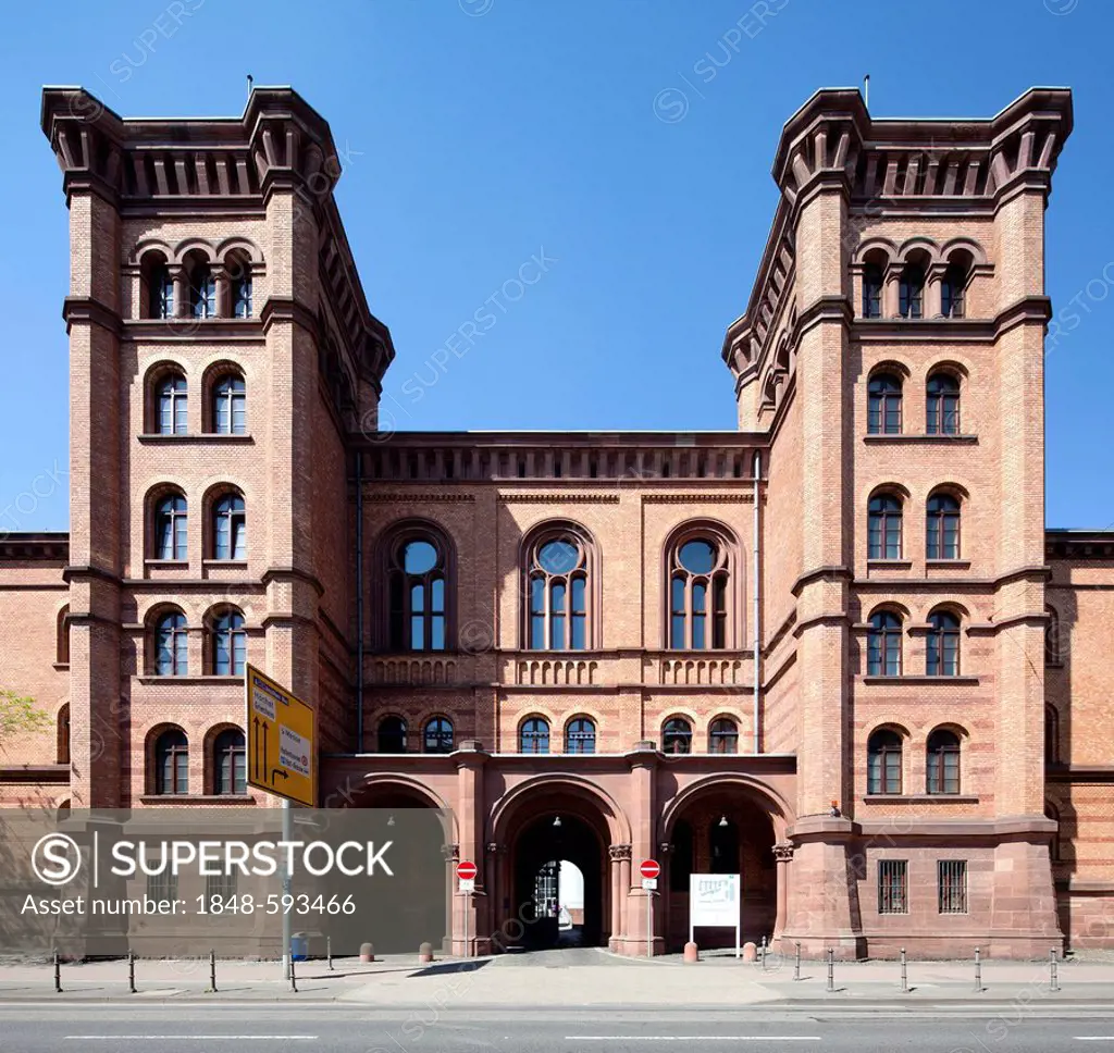 Former Gutleutkaserne barracks, government office center, tax office, police station, administrative technical college, external branch of the State D...