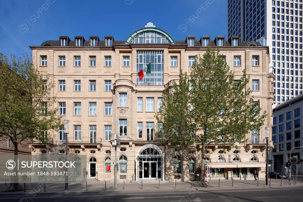 Office building on Taunusanlage, Frankfurt am Main, Hesse, Germany, Europe, PublicGround