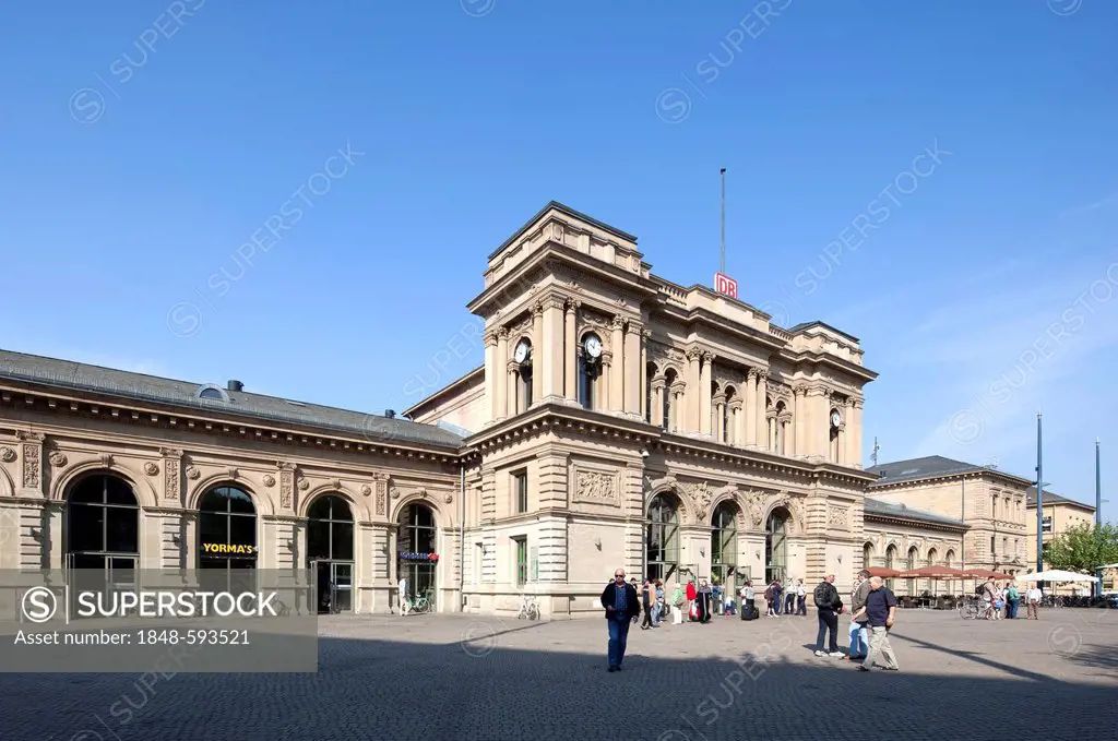 Central railway station, station building, Mainz, Rhineland-Palatinate, Germany, Europe, PublicGround