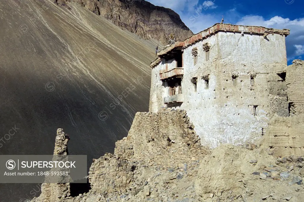 Palace of Zangla, Zanskar Valley, Zanskar, Ladakh, Jammu and Kashmir, Indian Himalayas, North India, India, Asia