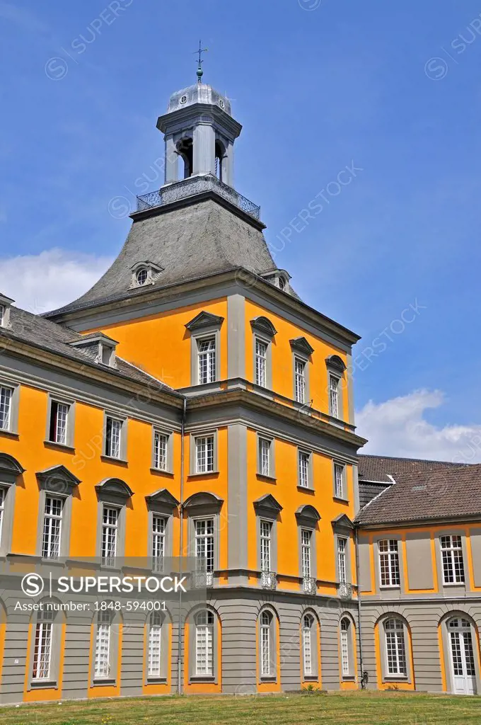 Rheinische Friedrich-Wilhelms-Universitaet or University of Bonn, former electoral palace, Cologne, Bonn, North Rhine-Westphalia, Germany, Europe