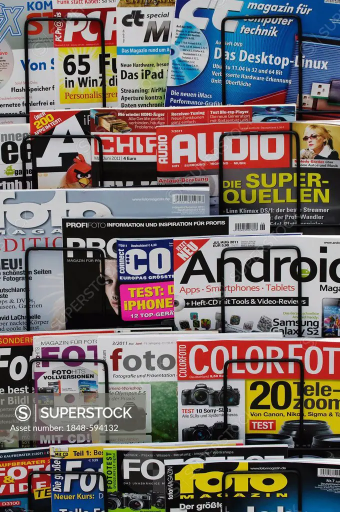 Several German PC, audio and photography magazines in a rack