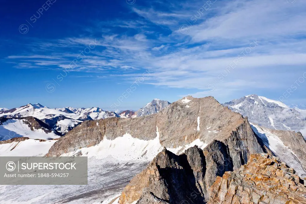 View while ascending Hohen Angelus Mountain, Ortler region, in front of the Ortler Mountains, Koenig and Vertainspitz, Dolomites, Alto Adige, Italy, E...