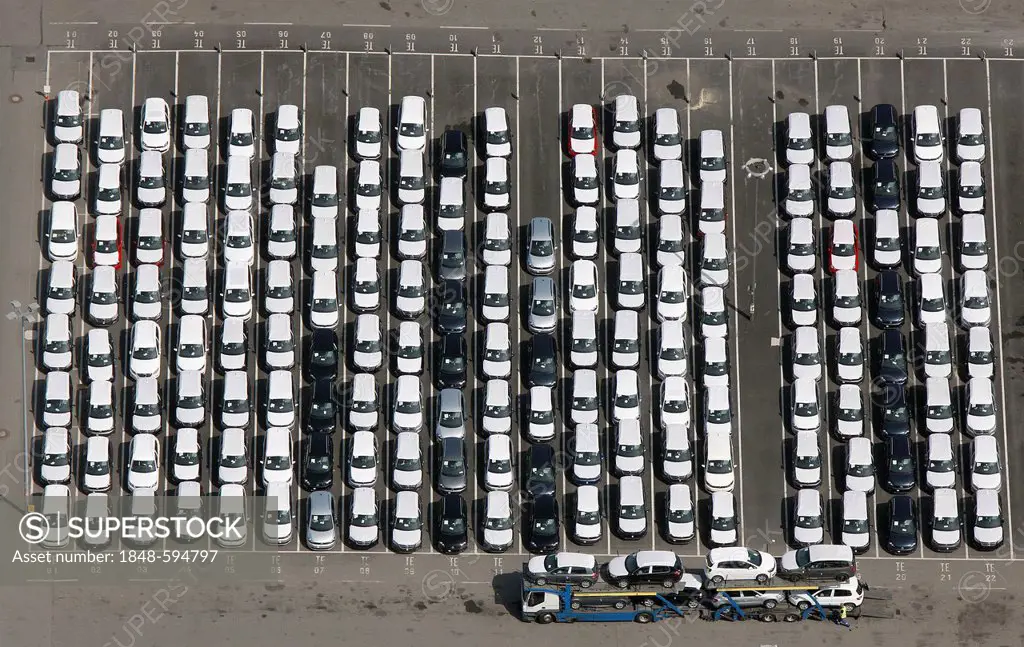 Aerial view, new cars, VW factory parking site, Volkswagen plant, Autostadt, Wolfsburg, Lower Saxony, Germany, Europe