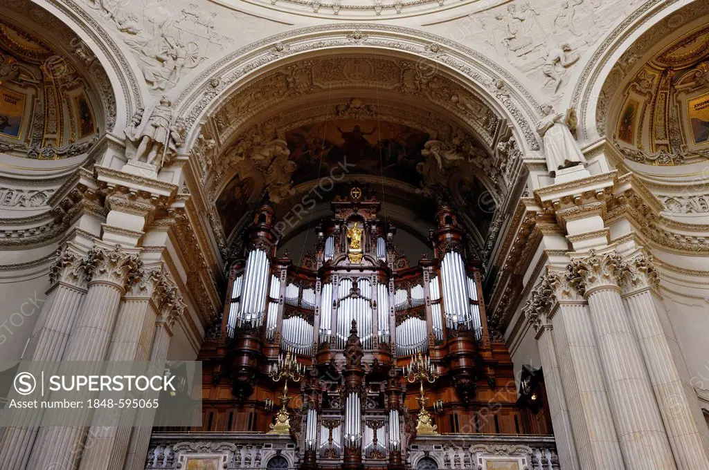 Sauer Organ with 7269 pipes, interior, Berlin Cathedral, Supreme Parish and Collegiate Church in Berlin, Museum Island, UNESCO World Heritage Site, Mi...