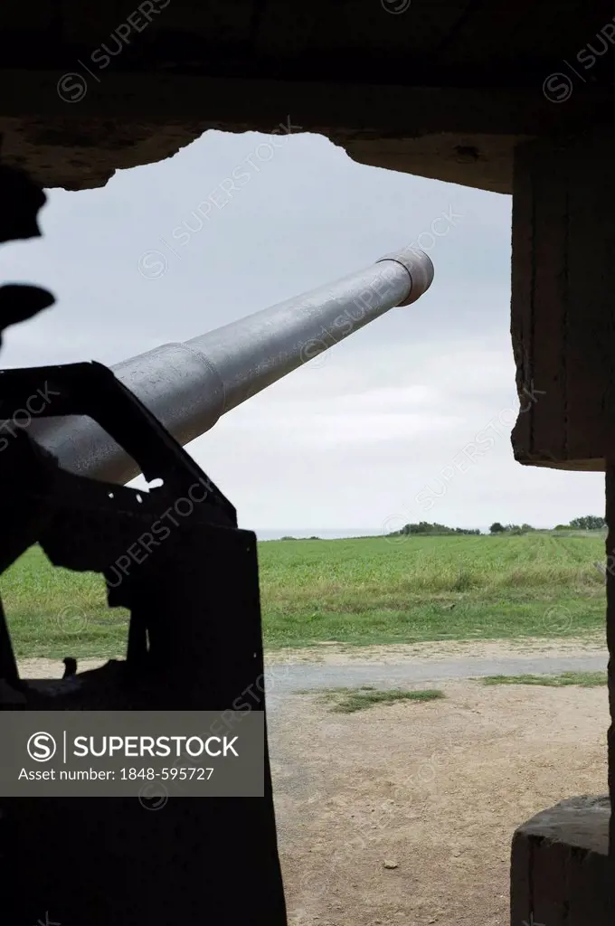 Atlantic Wall, German position, D-Day, 150 mm Krupp cannon, Longues sur Mer, Normandy, France, Europe