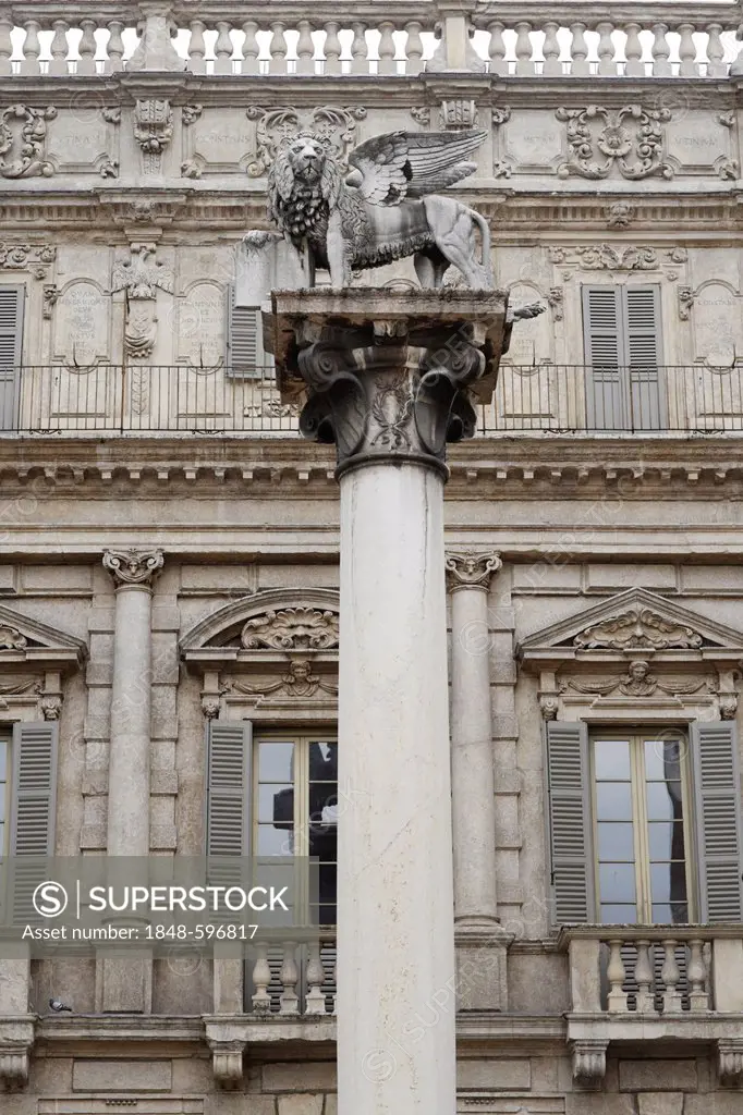 Piazza delle Erbe square, Palazzo Maffei palace, St. Mark's column, St. Mark's Lion, historic district of Verona, Veneto region, Italy, Europe