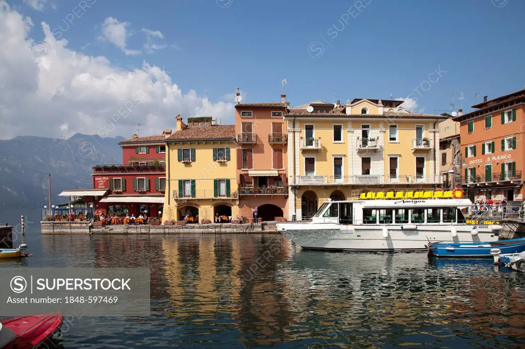 Port of Malcesine, Lake Garda, Veneto, Italy, Europe, PublicGround