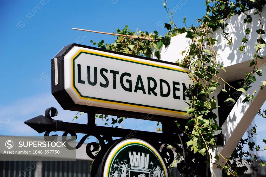 Lustgarden beer garden, Bread & Butter Premier League trade fair, fair for the latest fashion trends, sports wear and street wear, Tempelhof district,...
