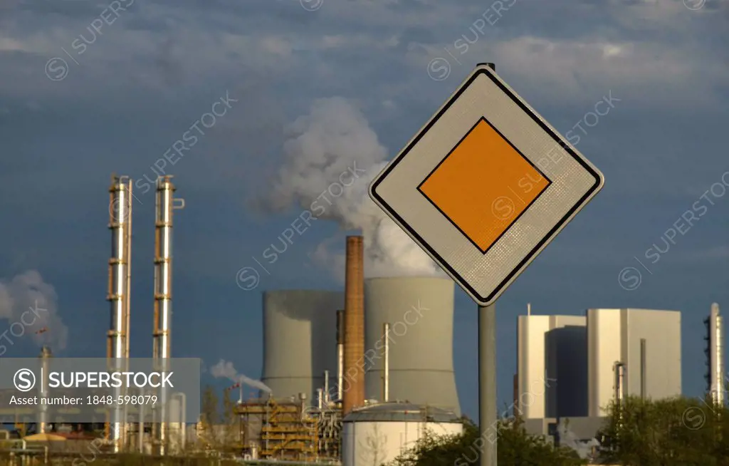 Main street sign, Boehlen chemical works and Lippendorf lignite power plant at back, Saxony, Germany, Europe