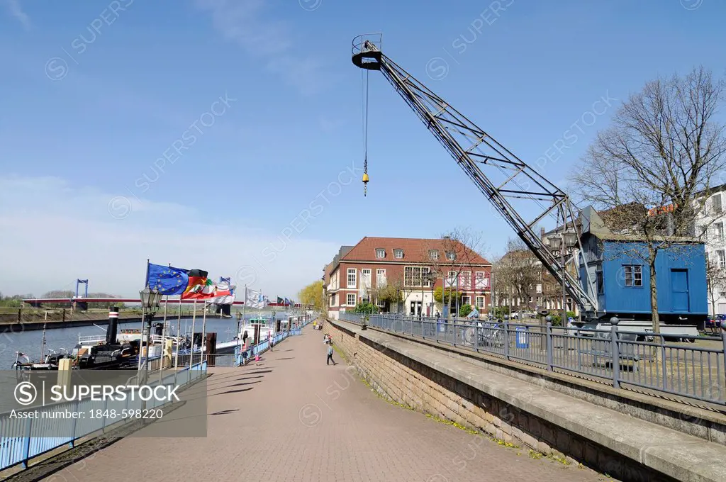 Promenade, harbour, Duisport, Duisburg, Ruhrgebiet region, North Rhine-Westphalia, Germany, Europe