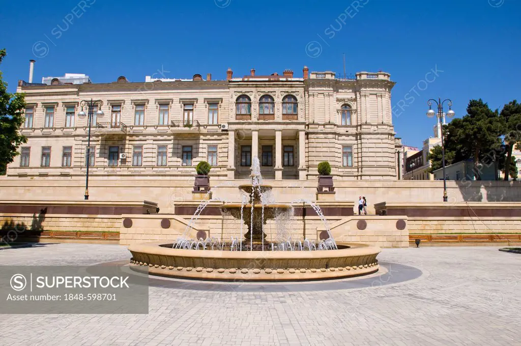 Fountain Square, Baku, Azerbaijan, Caucasus, Middle East