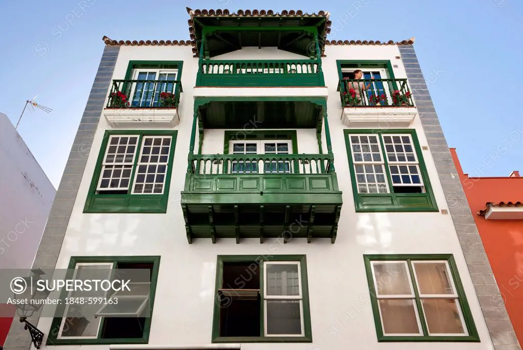 Typical house with wooden balconies, Puerto de la Cruz, Tenerife, northern part, Canary Islands, Spain, Europe