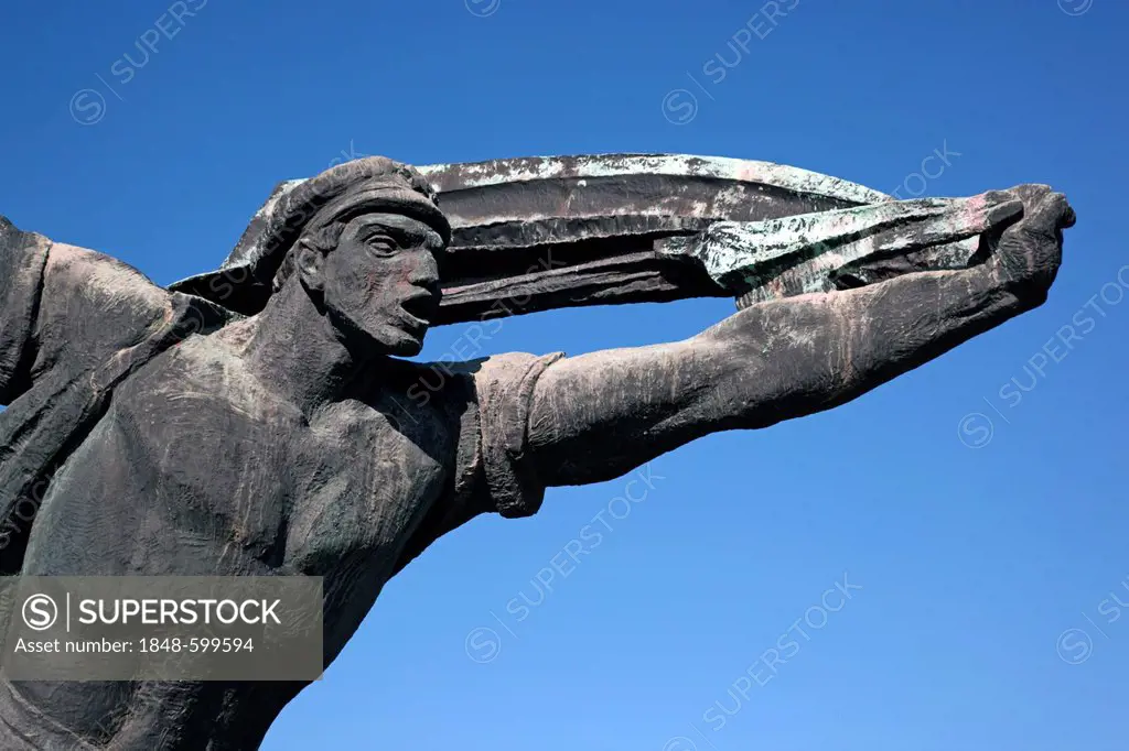 Monument of Hungarian-Soviet Friendship, Memento Park, Statue Park, Budapest, Hungary, Europe