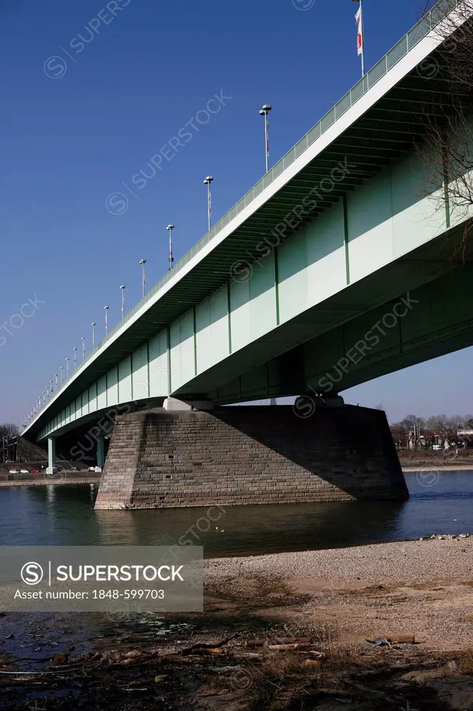 Zoobruecke bridge, Cologne, North Rhine-Westphalia, Germany, Europe