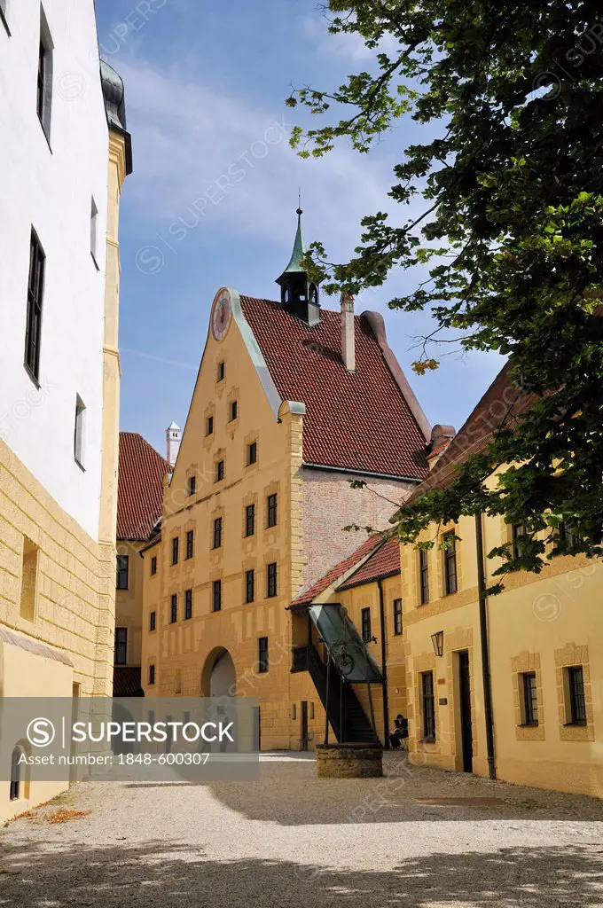 Inner courtyard, Burg Trausnitz Castle, Landshut, Lower Bavaria, Bavaria, Germany, Europe