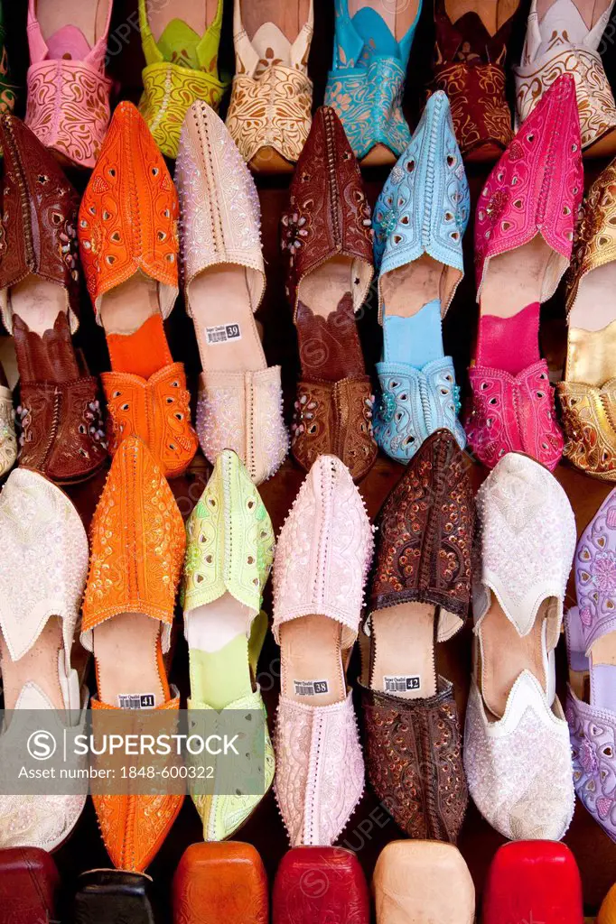 Traditional Moroccan leather slippers in the souq, market, in the Medina, historic district, Marrakech, Morocco, Africa