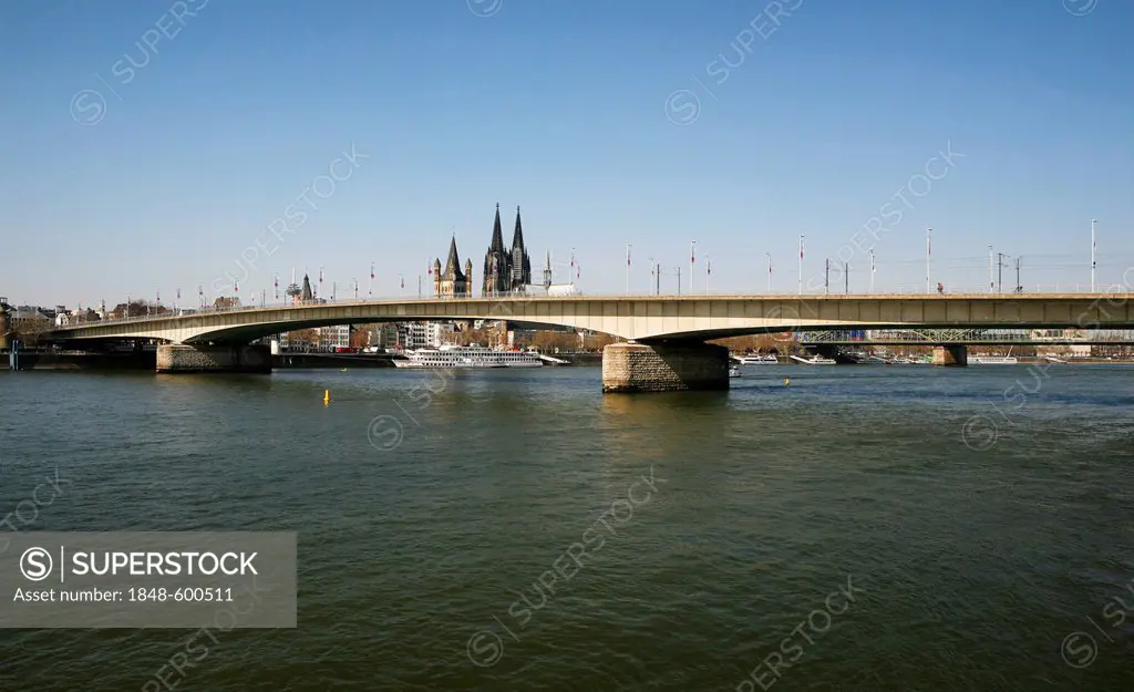 Deutz Bridge, Cologne-Deutz, Cologne, North Rhine-Westphalia, Germany, Europe