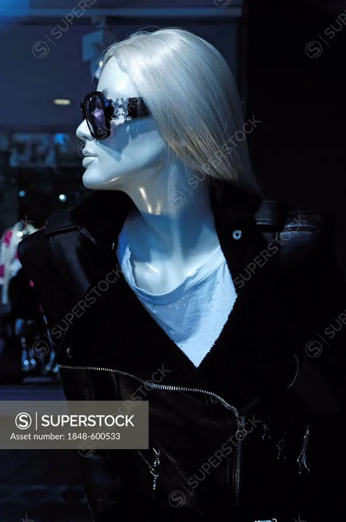 Female mannequin with sun glasses and white hair in a fashion store, Nuremberg, Middle Franconia, Bavaria, Germany, Europe