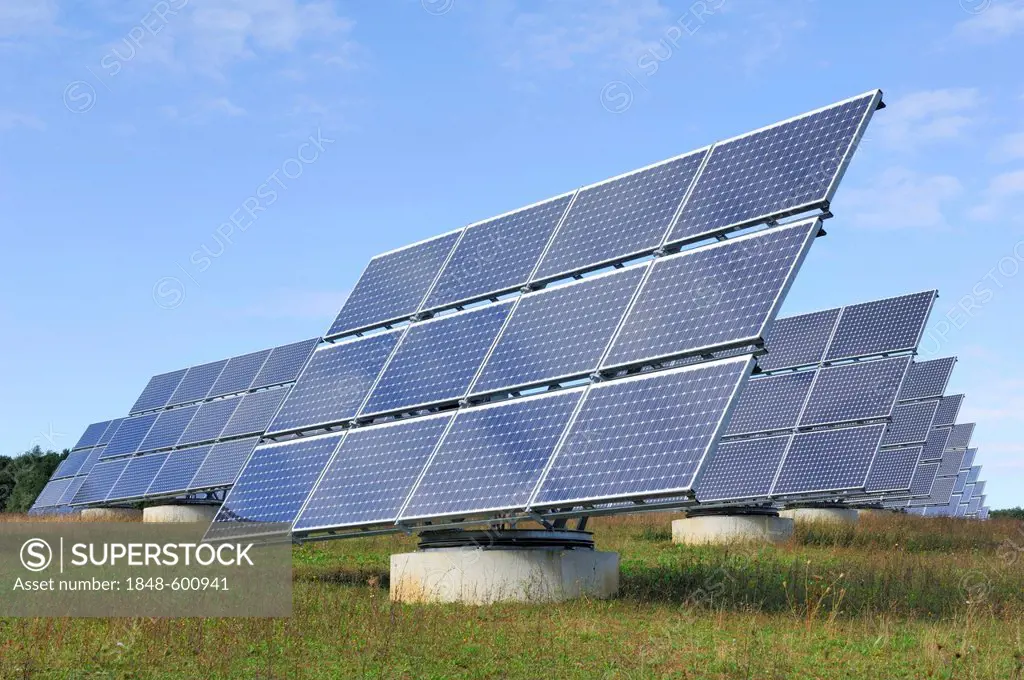 Photovoltaic system, solar park