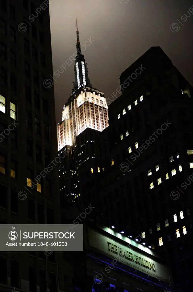 Empire State Building at night, Manhattan, New York City, New York, United States of America, USA, North America