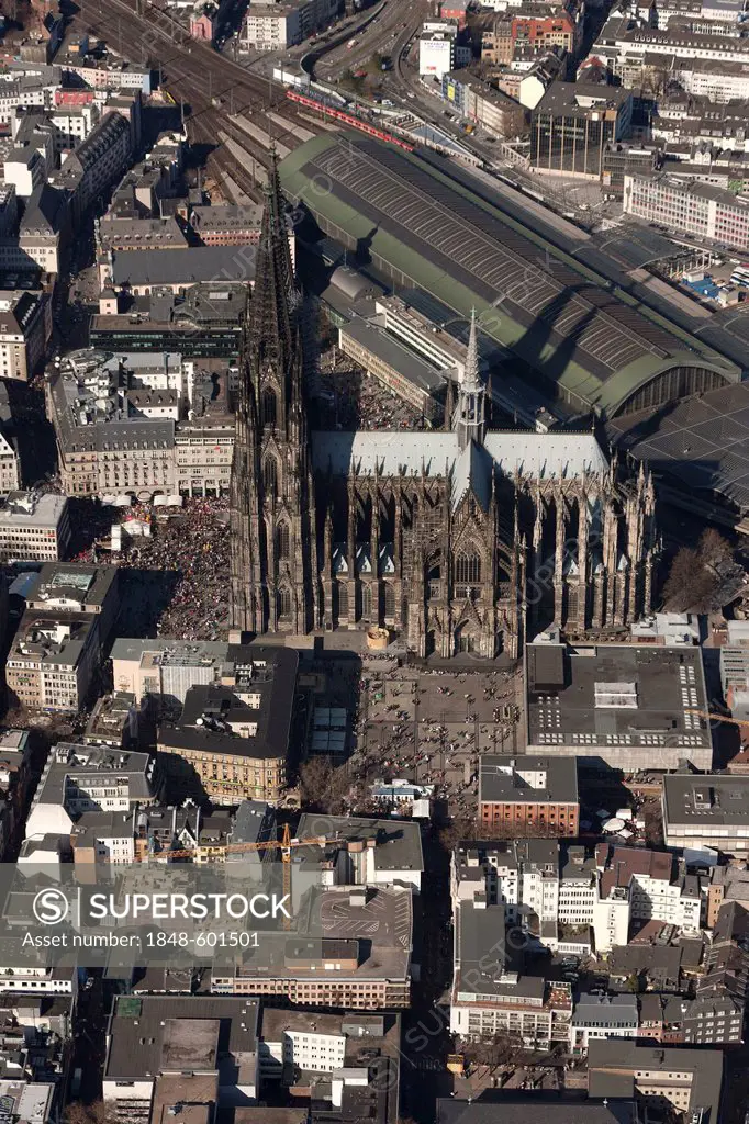 Aerial view, street carnival in front of Cologne Cathedral, old town, Cologne, Rhineland, North Rhine-Westphalia, Germany, Europe
